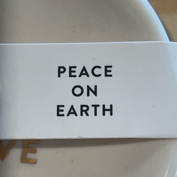 Santa Barbara Design Studios stud earrings & trinket
 tray set “Peace on Earth” - Picture 9 of 13